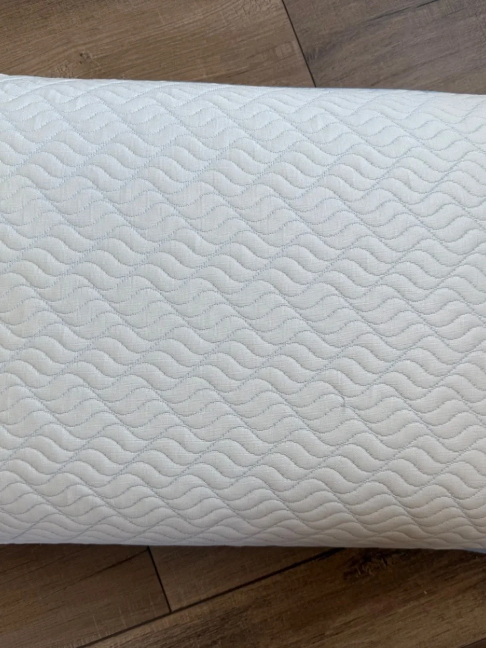 Serenity by Tempur-Pedic Cooling Memory Foam Pillow